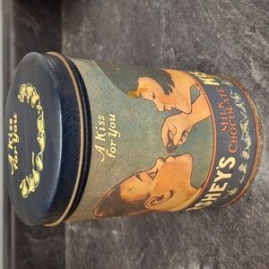 Vintage Hersheys Kisses Blue and Brown Tin From 1980